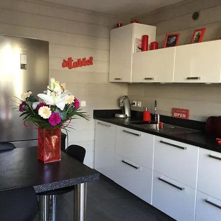 Aix Centre Cosy Calme Garage Terrasse 公寓